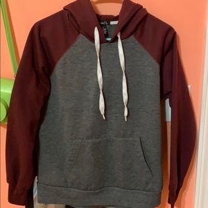 Rue21 Pullover shirt